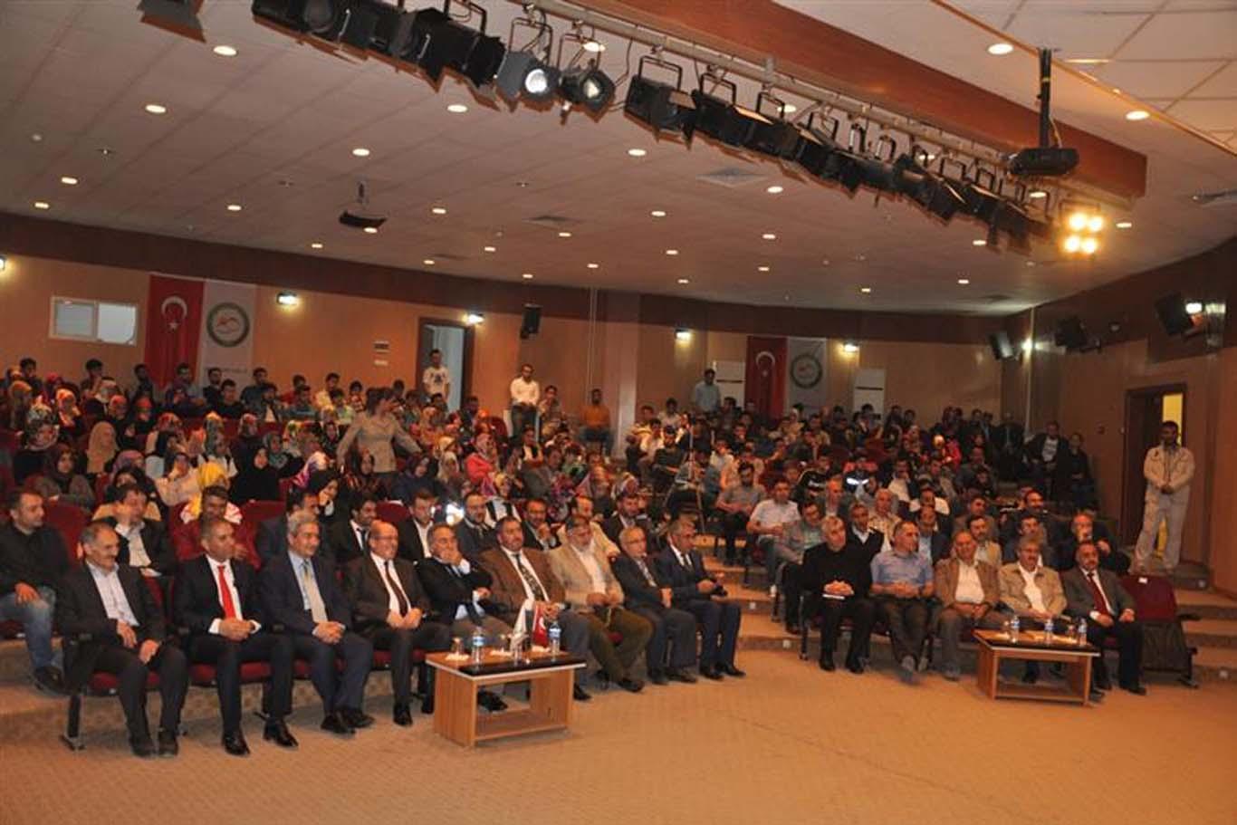 IÜ’de ‘Ortadoğu’da Mezhep çatışmaları ve İslam’ın Geleceği’ konferansı